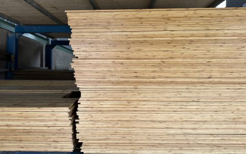 Vật liệu tre ép khối mới thay thế gỗ tự nhiên